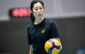 朱婷能打吗?蔡斌为何不给中国女排前队长机会?难道只是为了保护她吗?